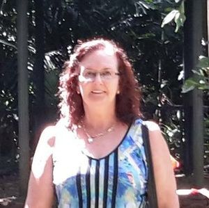 Meet your Posher, Lynette